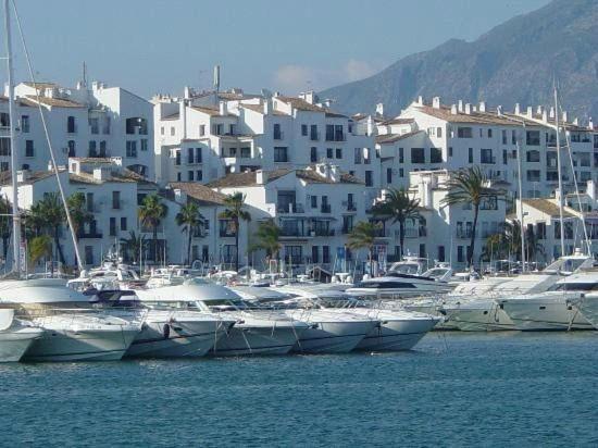 1 Marbella Beach Golfアパートメント エクステリア 写真