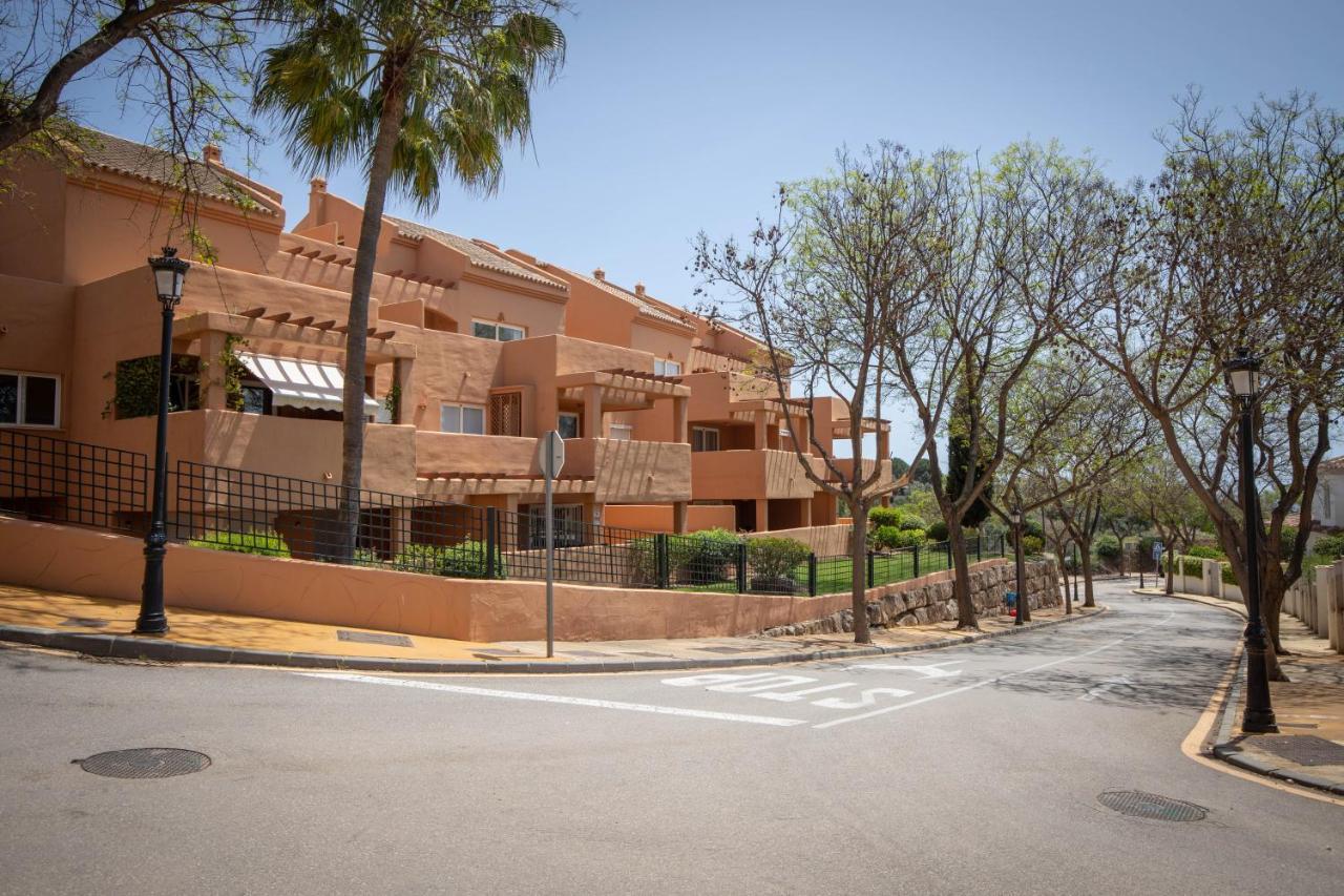 1 Marbella Beach Golfアパートメント エクステリア 写真